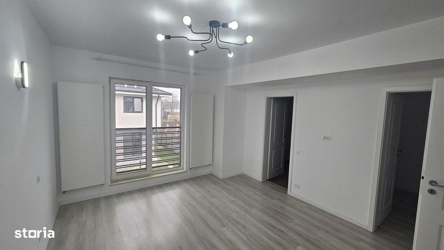 Casă cu 4 camere în Corbeanca