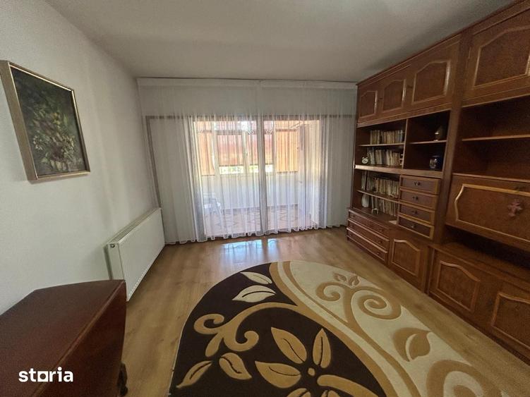 Apartament cu 2 camere decomandat în Mărăței