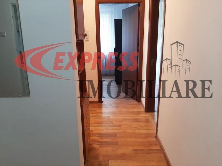 Apartament cu 3 camere decomandat în Dristor