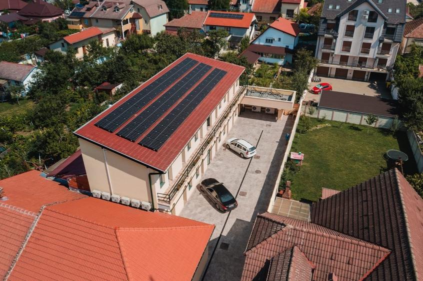 Hotel/Pensiune, de 15 mp, în Lipovei