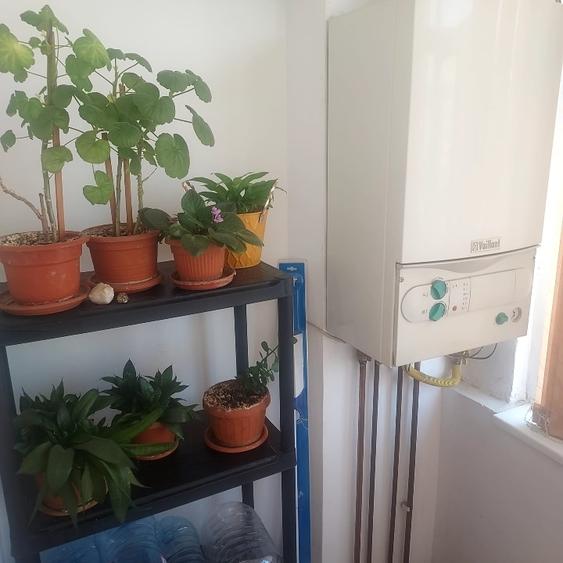 Apartament cu 4 camere decomandat în Păcurari