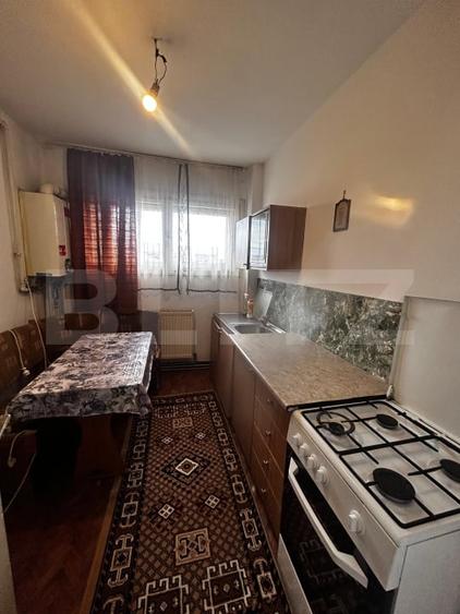 Apartament cu 2 camere semidecomandat, mobilat în Grivița