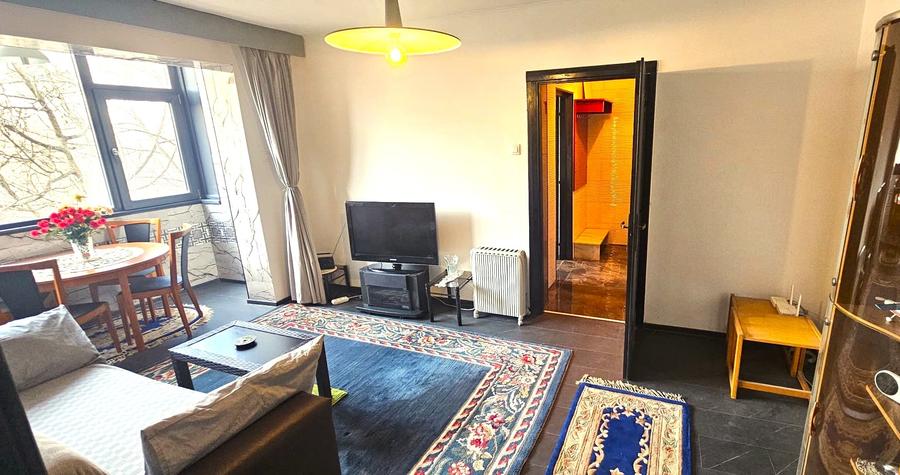 Apartament cu 2 camere semidecomandat în City Park Mall