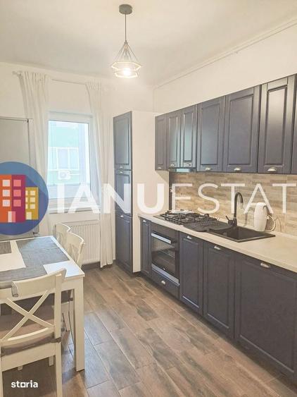 Apartament cu 3 camere decomandat în Central