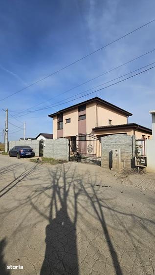 Casă cu 4 camere cu Teren 650 Mp în Ciorogârla