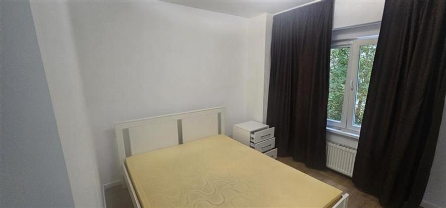 Apartament cu 3 camere decomandat, mobilat în Unirii