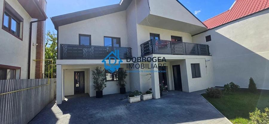 Casă cu Teren 300 Mp în Păcii
