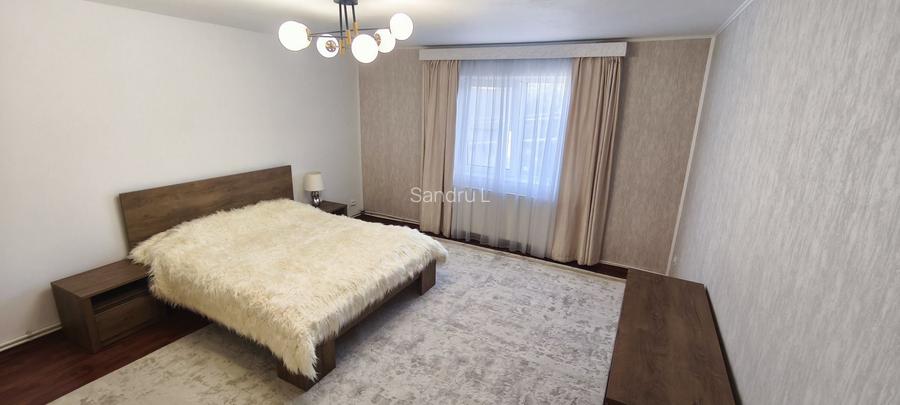 Inchiriez apartament 110 m2