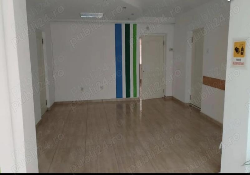 Spațiu comercial, de 84 mp, în Central