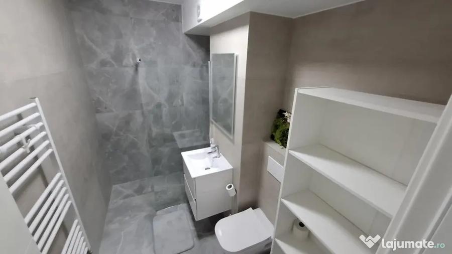 Garsonieră decomandată în Bucium