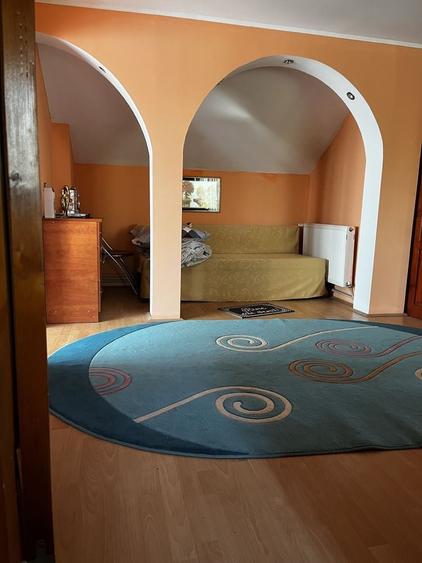 Casă cu 4 camere în Belciugatele