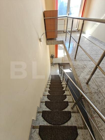 Duplex cu 6 camere cu Canalizare în Exercițiu