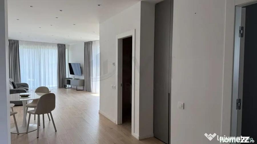 Apartament cu 2 camere semidecomandat în Victoriei