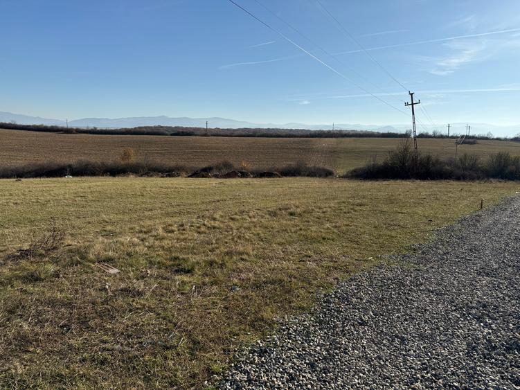 Teren agricol extravilan de 567 mp, în Rusciori