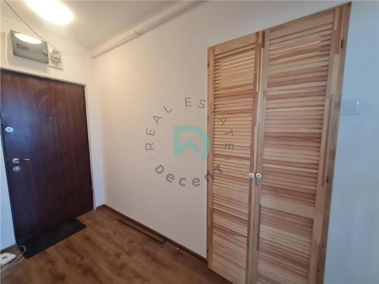 Apartament cu 2 camere semidecomandat în Astra