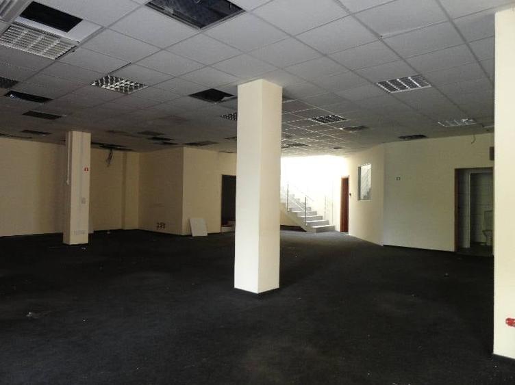 Birou, de 232 mp, în Aviației