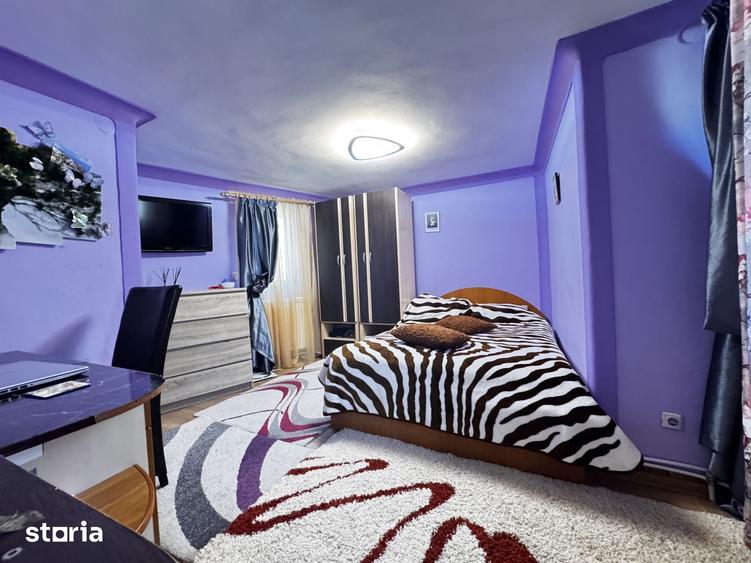 Casă cu 4 camere cu Teren 1350 Mp în Mărgineni