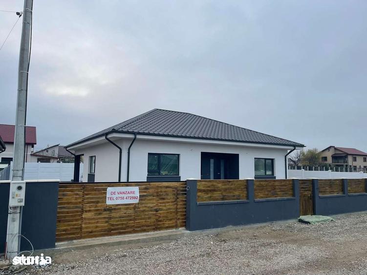 Casă cu 4 camere cu Teren 455 Mp în Șendreni