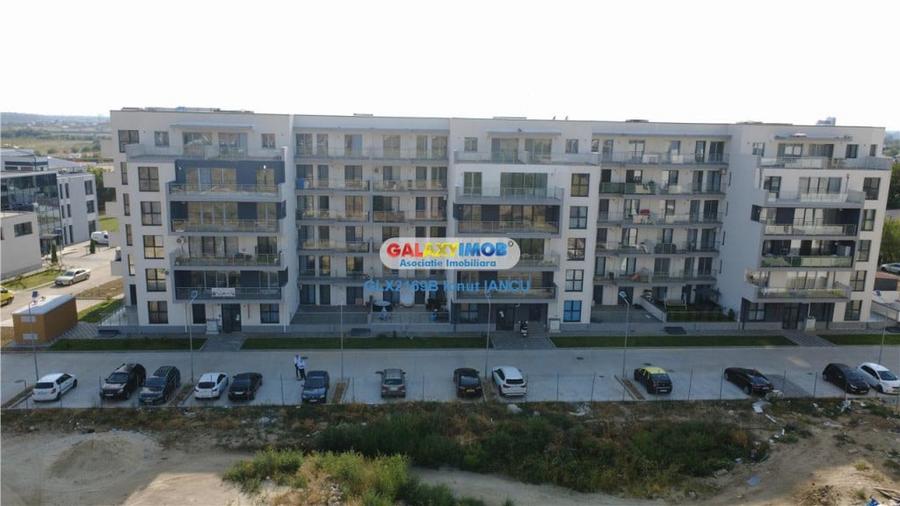 Apartament cu 4 camere decomandat în Central