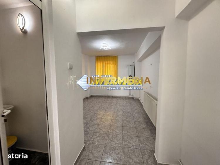 Spațiu comercial, de 34 mp, în Ciupercenii Noi