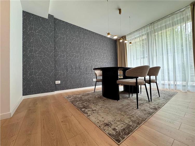 Duplex cu 6 camere cu Canalizare în Pipera