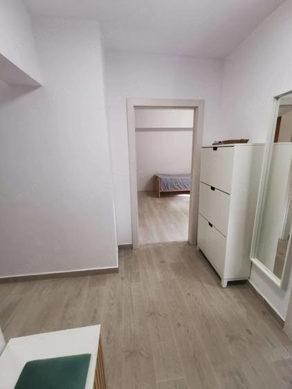 Apartament cu 4 camere decomandat în Complex Studențesc