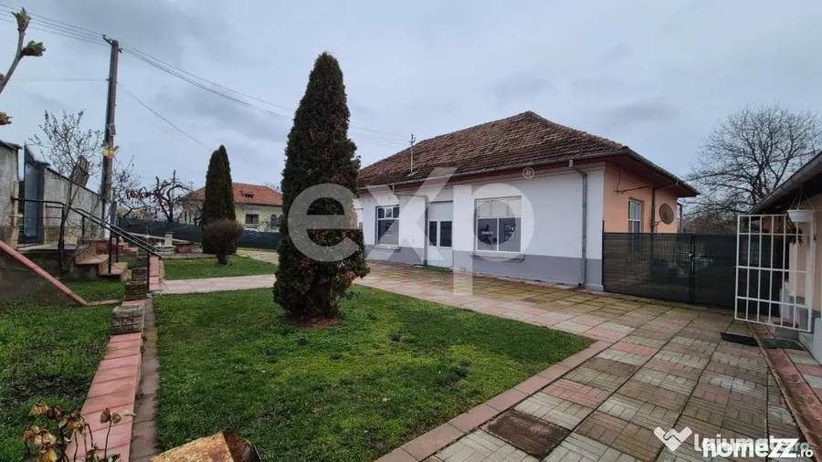 Spațiu comercial, de 300 mp, în Bălilești