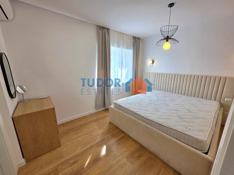 Casă cu 5 camere cu Teren 350 Mp în Pipera