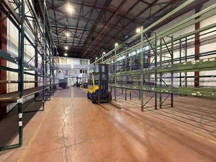 Spațiu industrial, de 1,300 mp, în Centura Nord