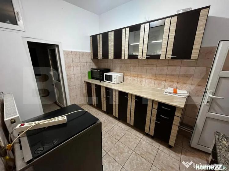 Casă cu 5 camere cu Teren 980 Mp în Someșeni