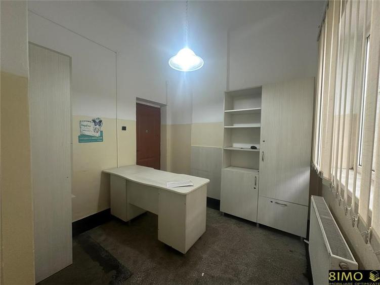Spațiu comercial, de 18 mp, în Nord-Est