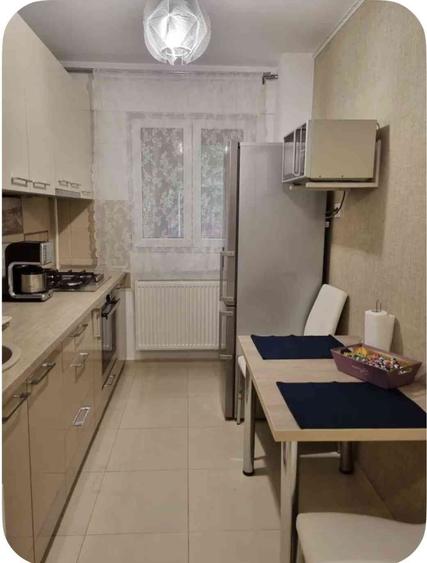 Apartament cu 2 camere semidecomandat în Dristor