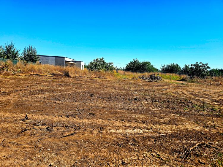 Teren intravilan de 500 mp, în Costi