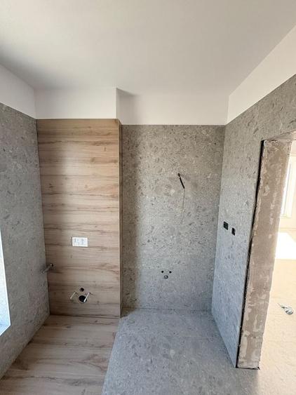 Duplex cu 4 camere cu Canalizare în Moșnița Nouă