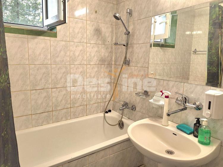 Apartament cu 3 camere decomandat, mobilat în Dristor