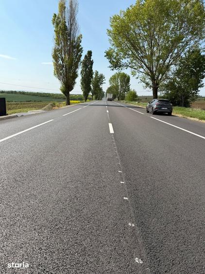 Teren de 27000 mp, în Săucești