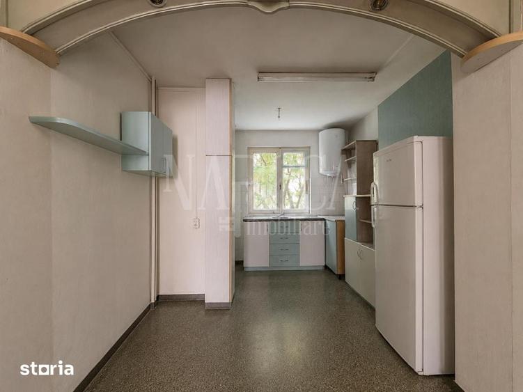 Apartament cu 4 camere semidecomandat în Mănăștur