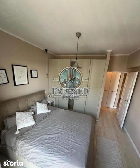 Apartament cu 2 camere semidecomandat, mobilat în Romană