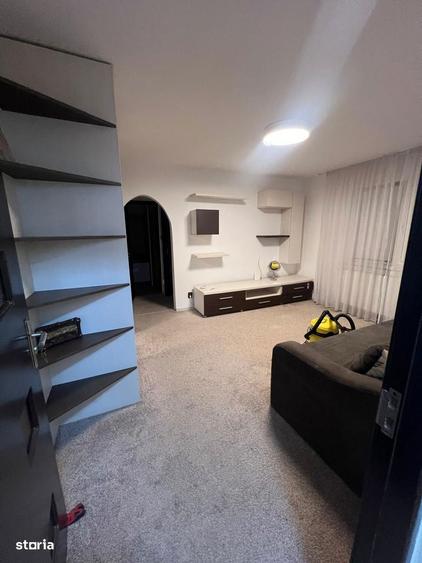 Apartament cu 2 camere decomandat, mobilat în Ferentari