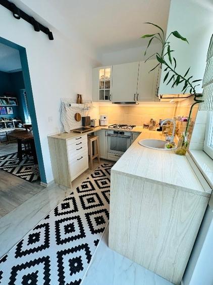 Apartament cu 2 camere semidecomandat, mobilat în Giroc