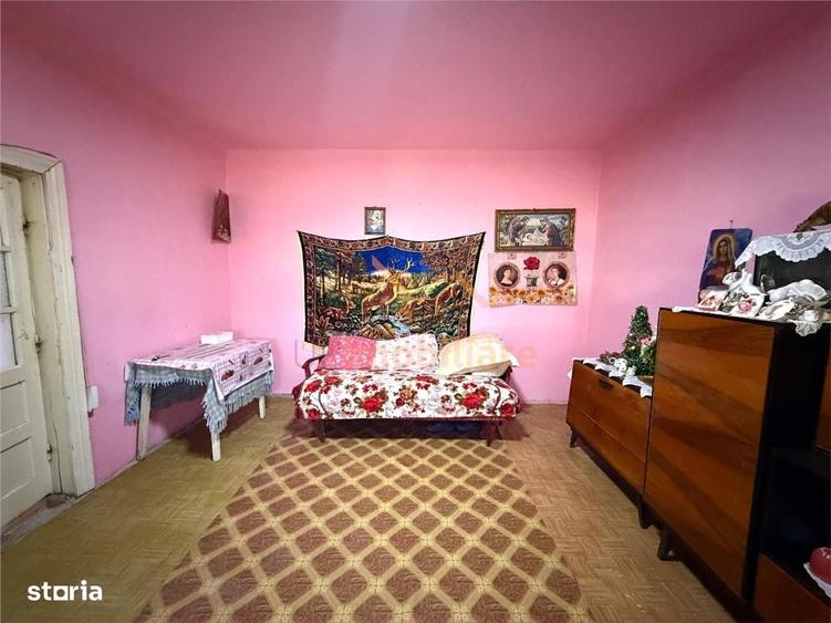 Casă cu 3 camere în Tărian