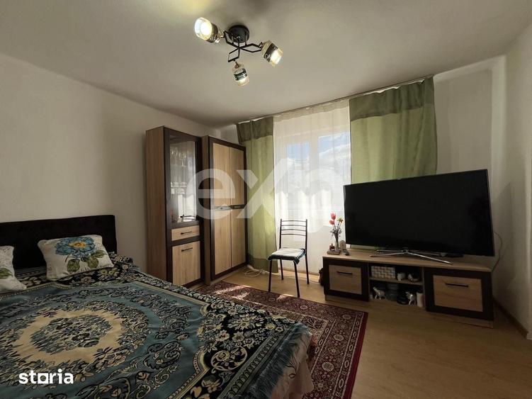 Casă cu 2 camere cu Teren 880 Mp în Broșteni