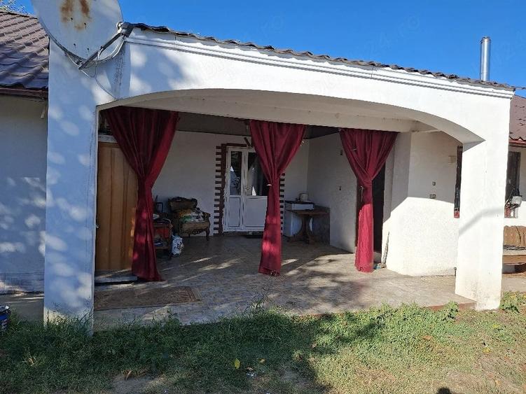 Casă cu 2 camere cu Teren 508 Mp în Periferie