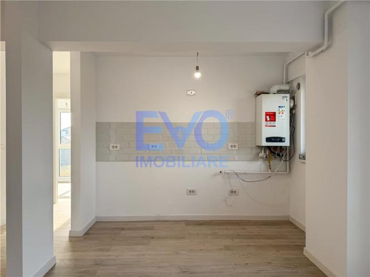 Apartament cu 2 camere decomandat în Galata