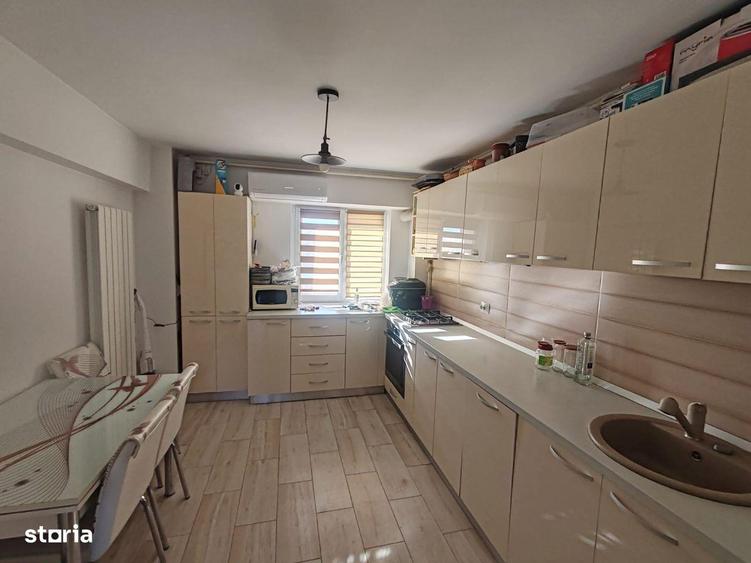 Apartament cu 3 camere în Central