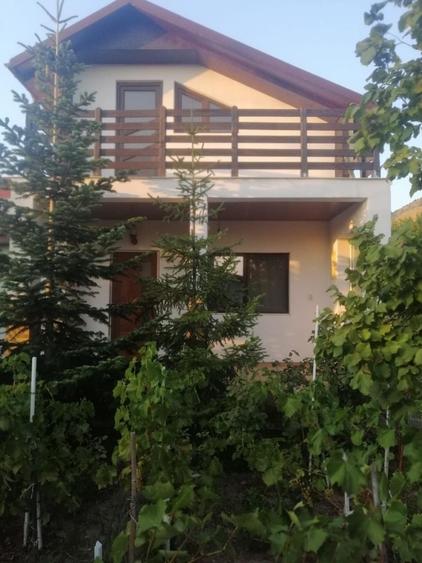Casă cu 4 camere în Greci