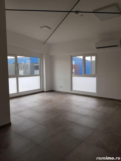 Spațiu comercial, de 560 mp, în Nord
