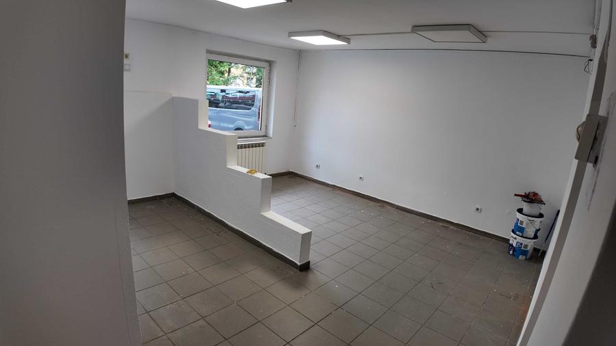 Spațiu comercial, de 100 mp, în Nord