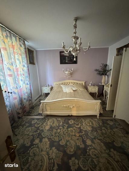 Casă cu 4 camere decomandat cu Teren 400 Mp în Aradul Nou