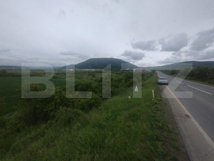 Teren Construcții extravilan de 5100 mp, în Exterior Sud